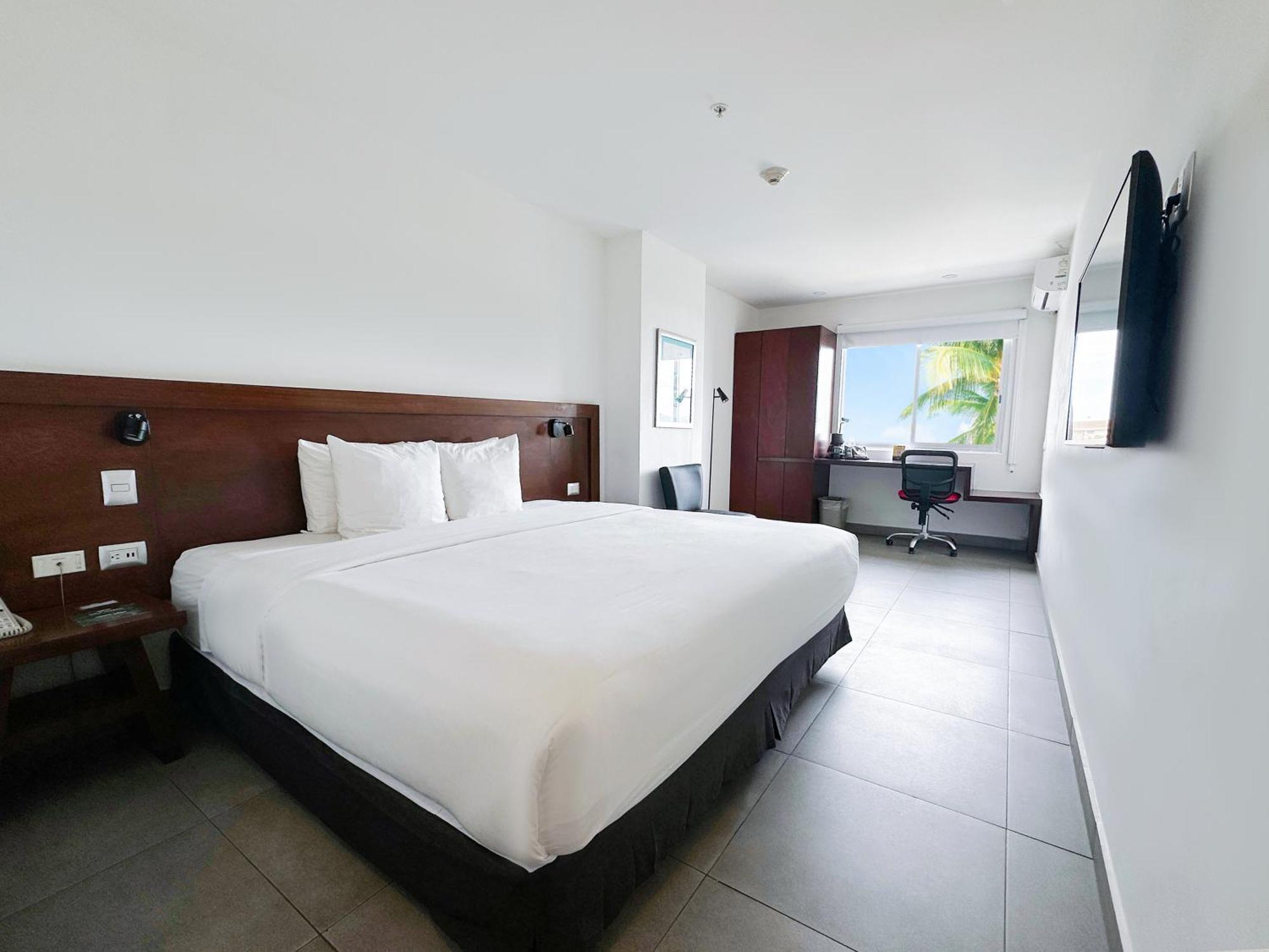 Park Inn By Radisson Mazatlán Extérieur photo