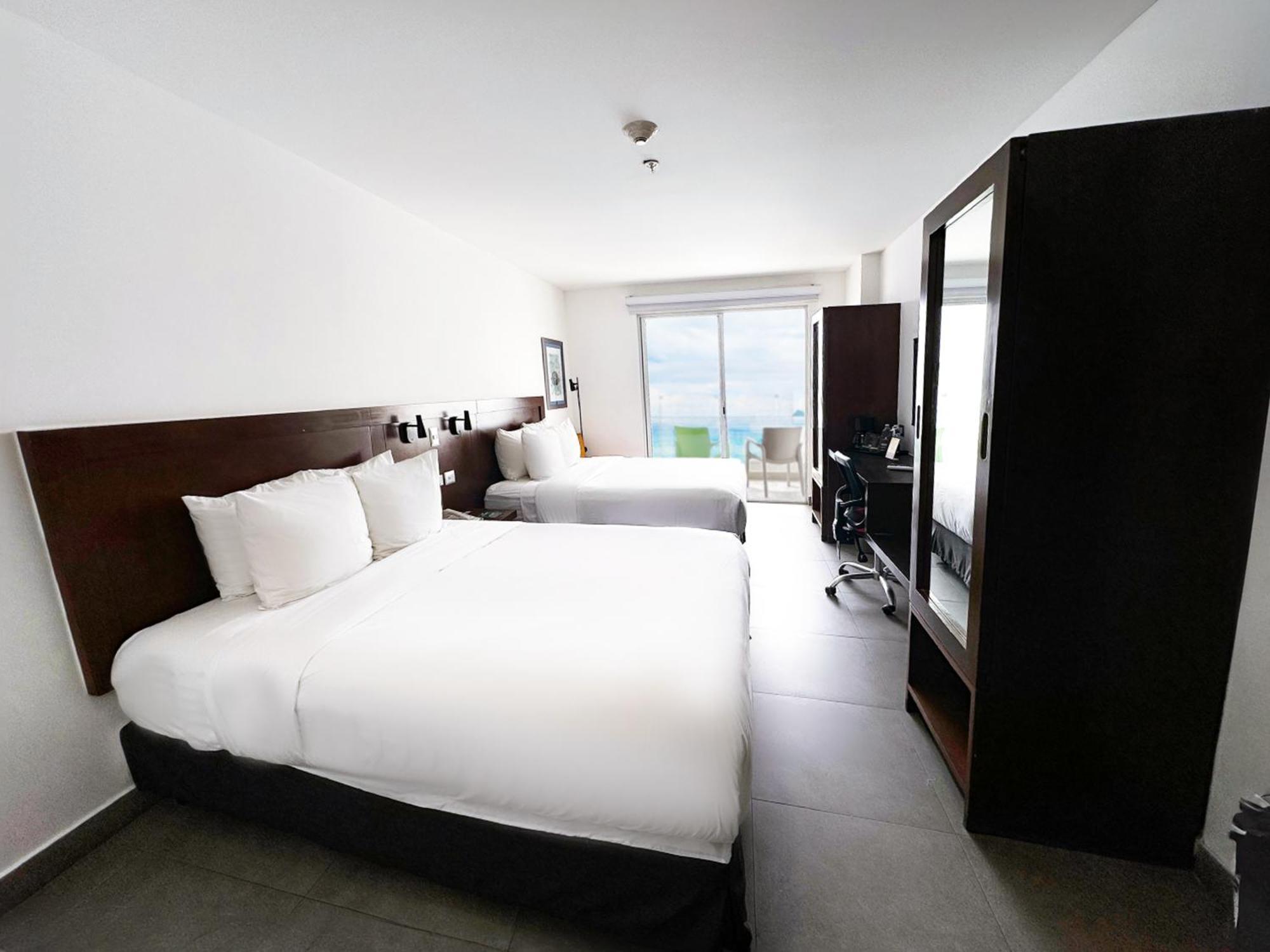 Park Inn By Radisson Mazatlán Extérieur photo